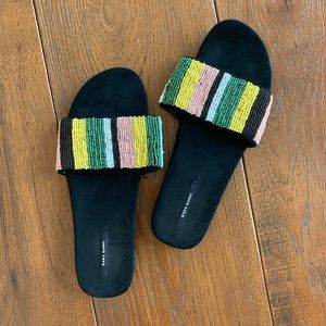 Zara basic slides